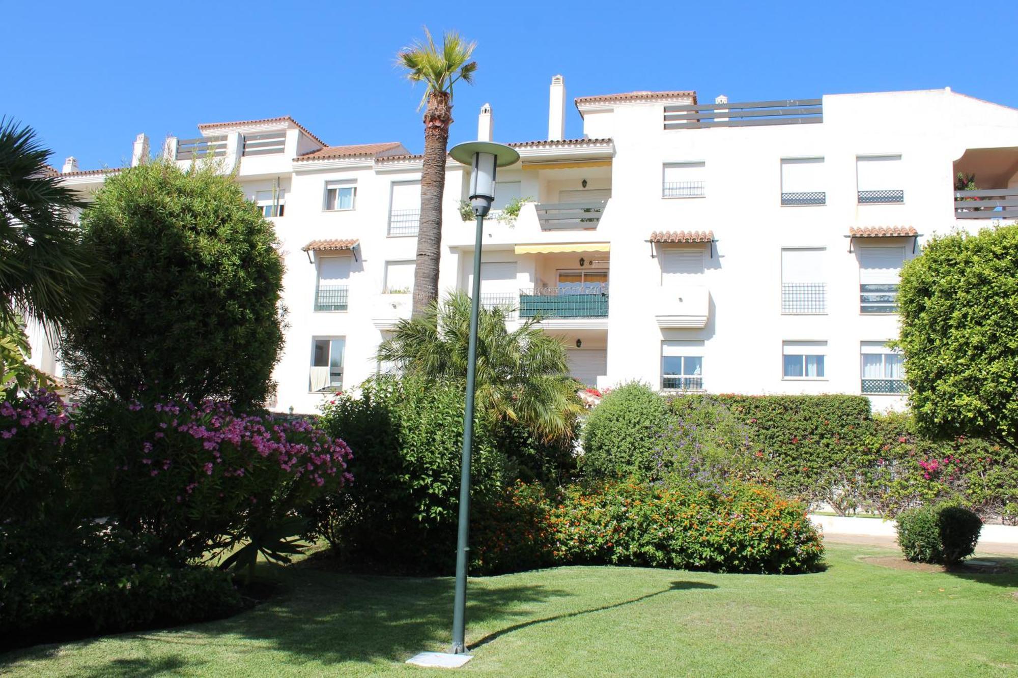 Beach Apartments In Lorcrisur San Pedro Marbella Exterior photo