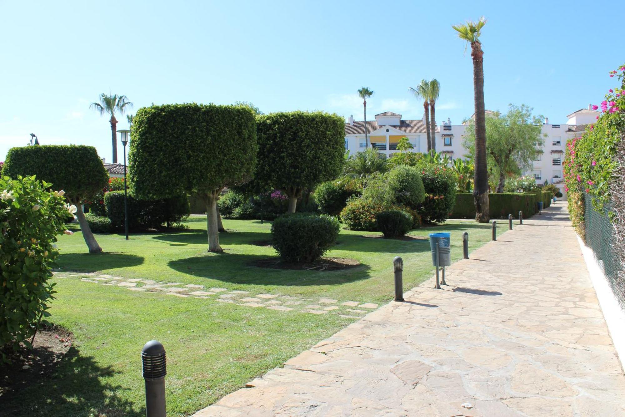 Beach Apartments In Lorcrisur San Pedro Marbella Exterior photo