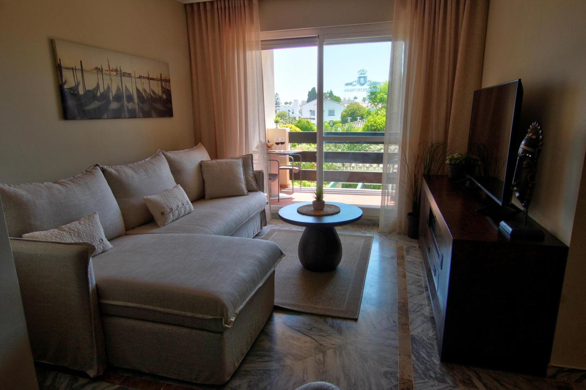 Beach Apartments In Lorcrisur San Pedro Marbella Exterior photo