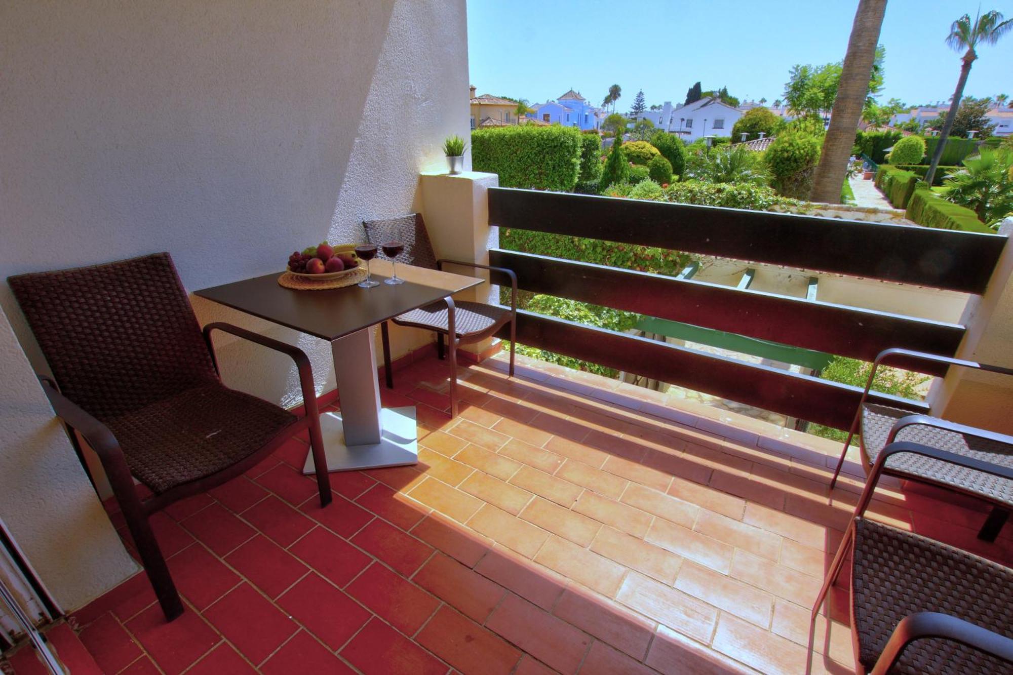 Beach Apartments In Lorcrisur San Pedro Marbella Exterior photo